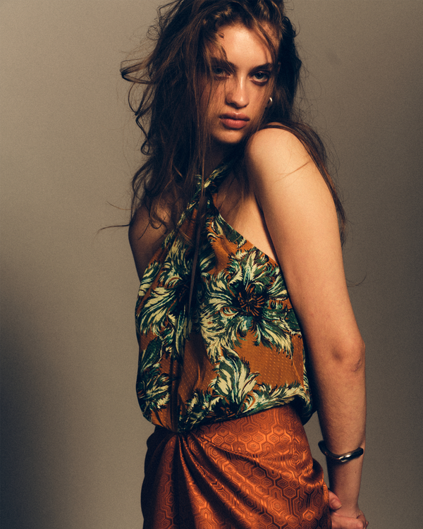 HALTER TWIST NECK DRESS